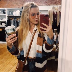 Meet your Posher, Ilishia